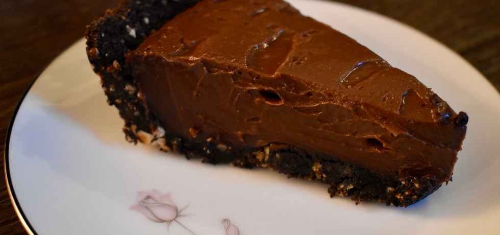 Dark chocolate hazelnut Nutella cream pie in a slice